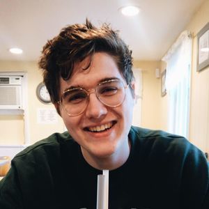 Meet your Posher, Alex